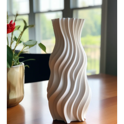 Vase design moderne blanc Belluno – Déco minimaliste ondulée – Accessoire décoration maison salon